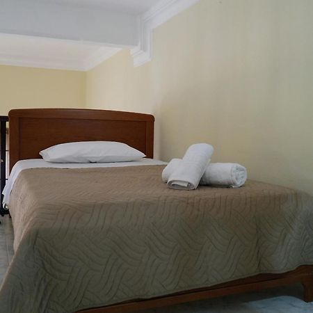 Stone Living Symi Central Apartments מראה חיצוני תמונה