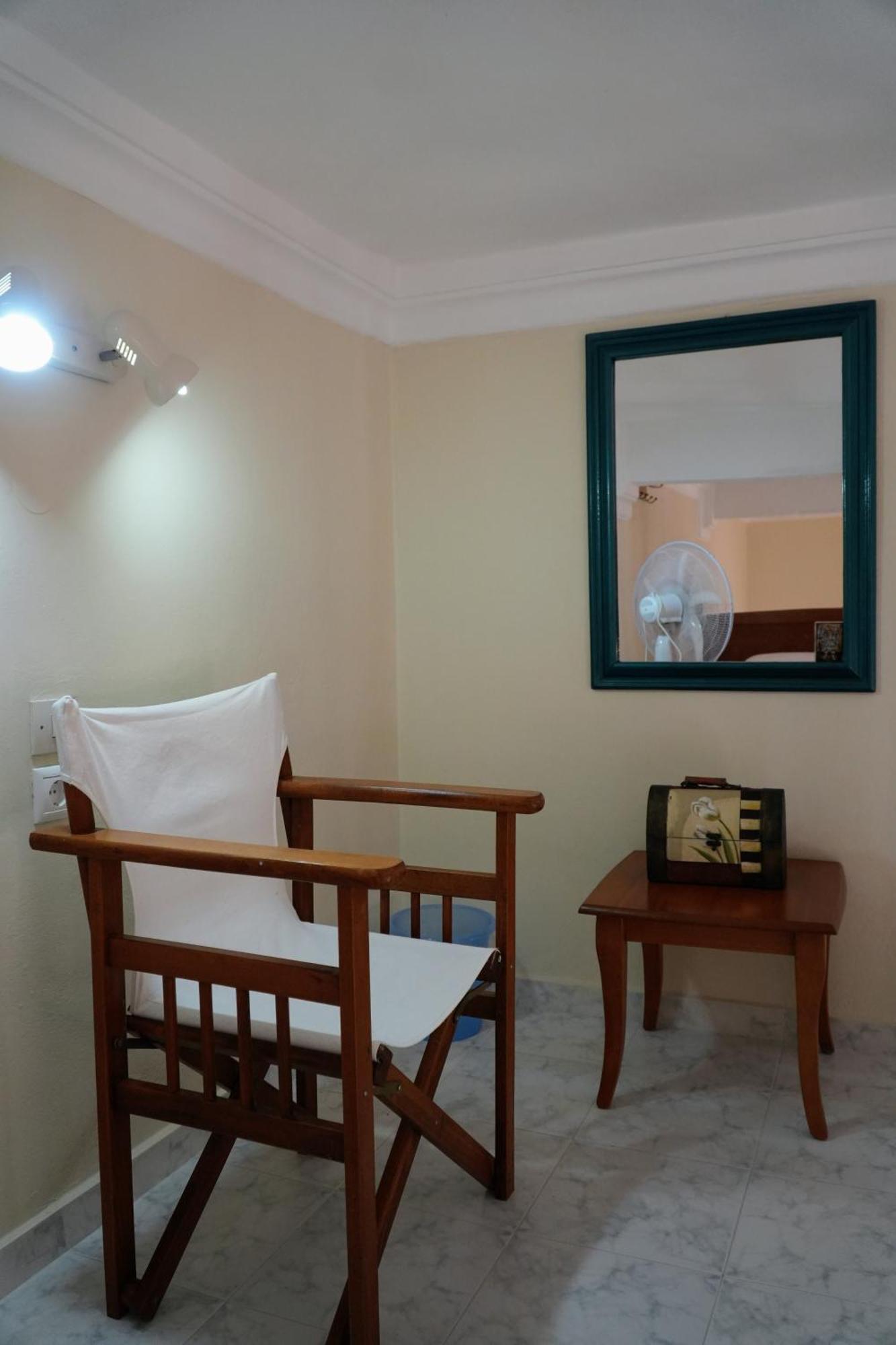Stone Living Symi Central Apartments מראה חיצוני תמונה